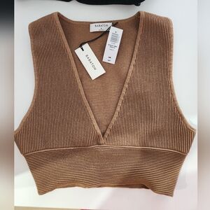 Babaton Women's Brown Ribbed V-Neck Tank Top